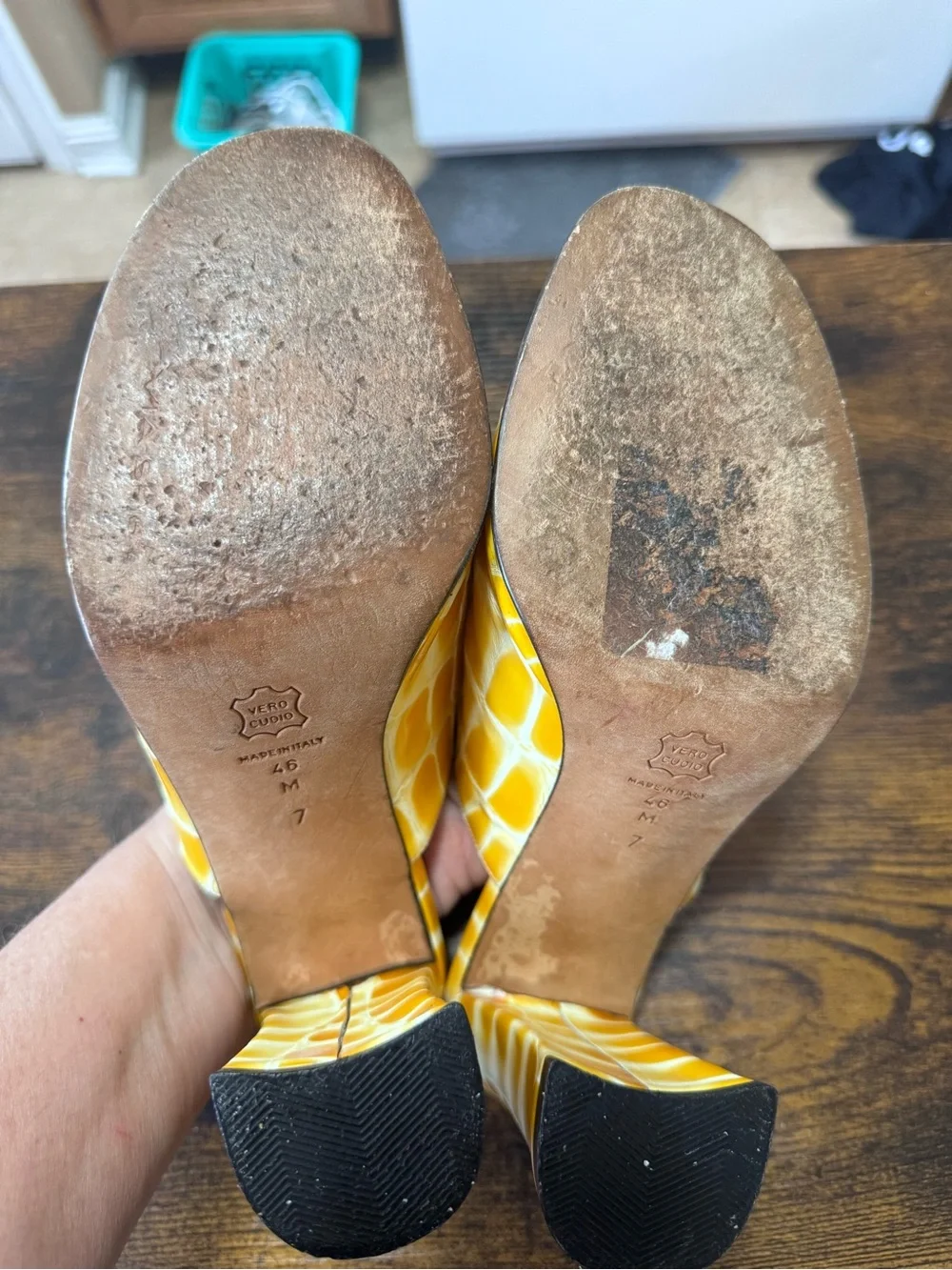 Via Spiga Italy Yellow Croc Embossed Leather Mules Chunky Block Heel Sandals 7 - Picture 4 of 12